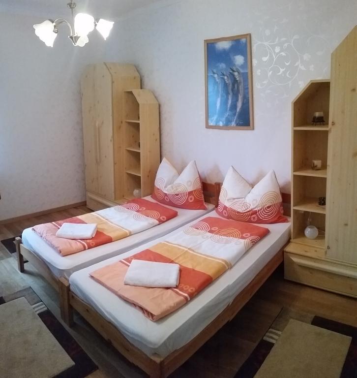 Fadora Apartman Daire Tihany Oda fotoğraf