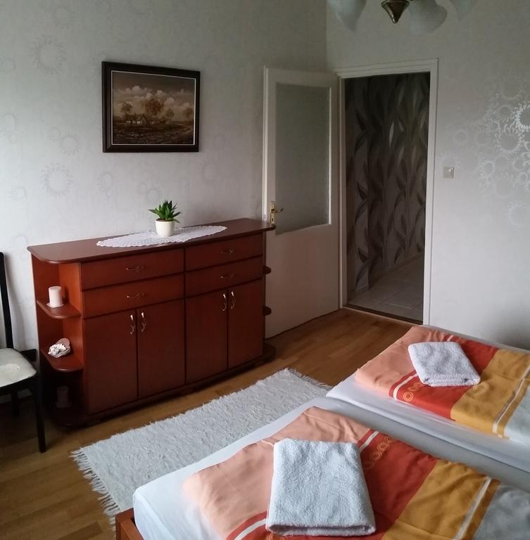 Fadora Apartman Daire Tihany Oda fotoğraf